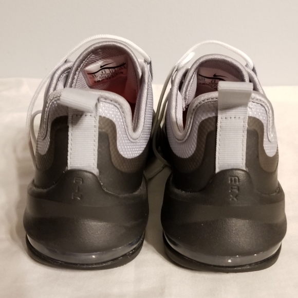 🌲NWOT NIKE Air Max Sneakers - Picture 10 of 12